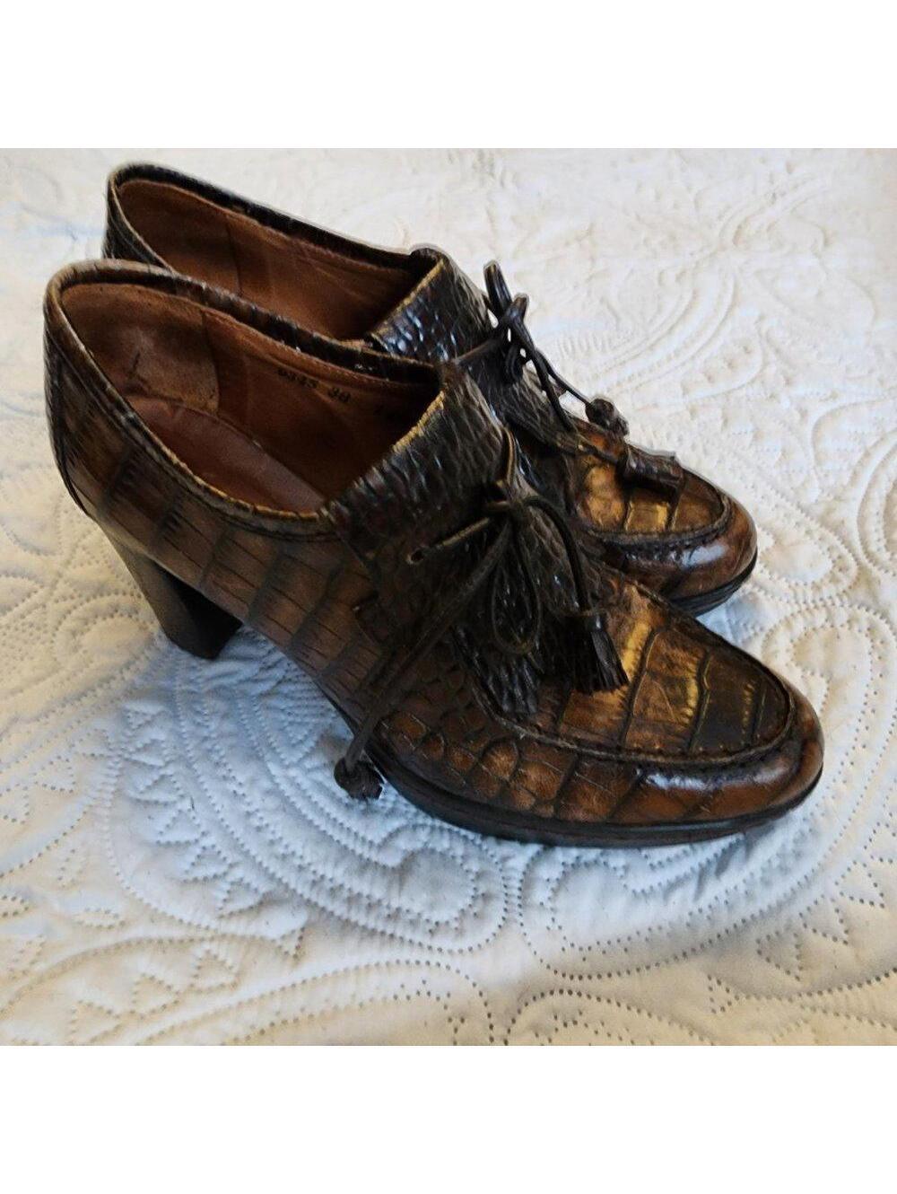 EUC Vintage Pons Quintana block heels Spain 38